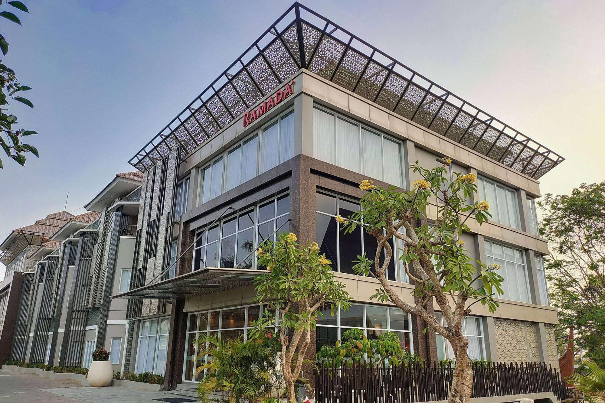 Ramada By Wyndham Yogyakarta Sleman (Yogyakarta) Exterior foto